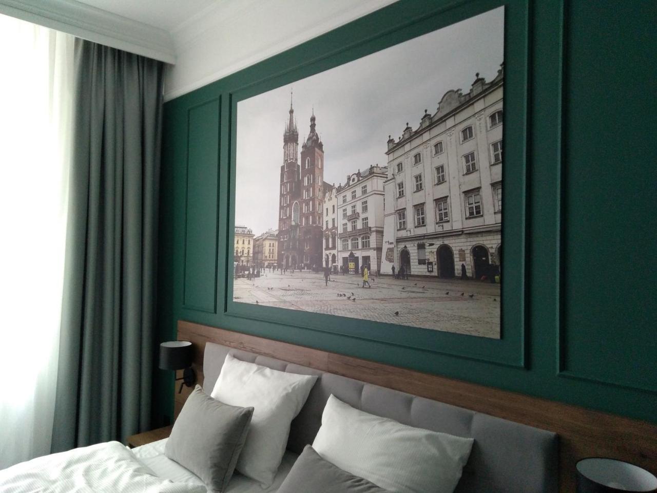 Vinfort Aparthotel Krasków Exterior foto
